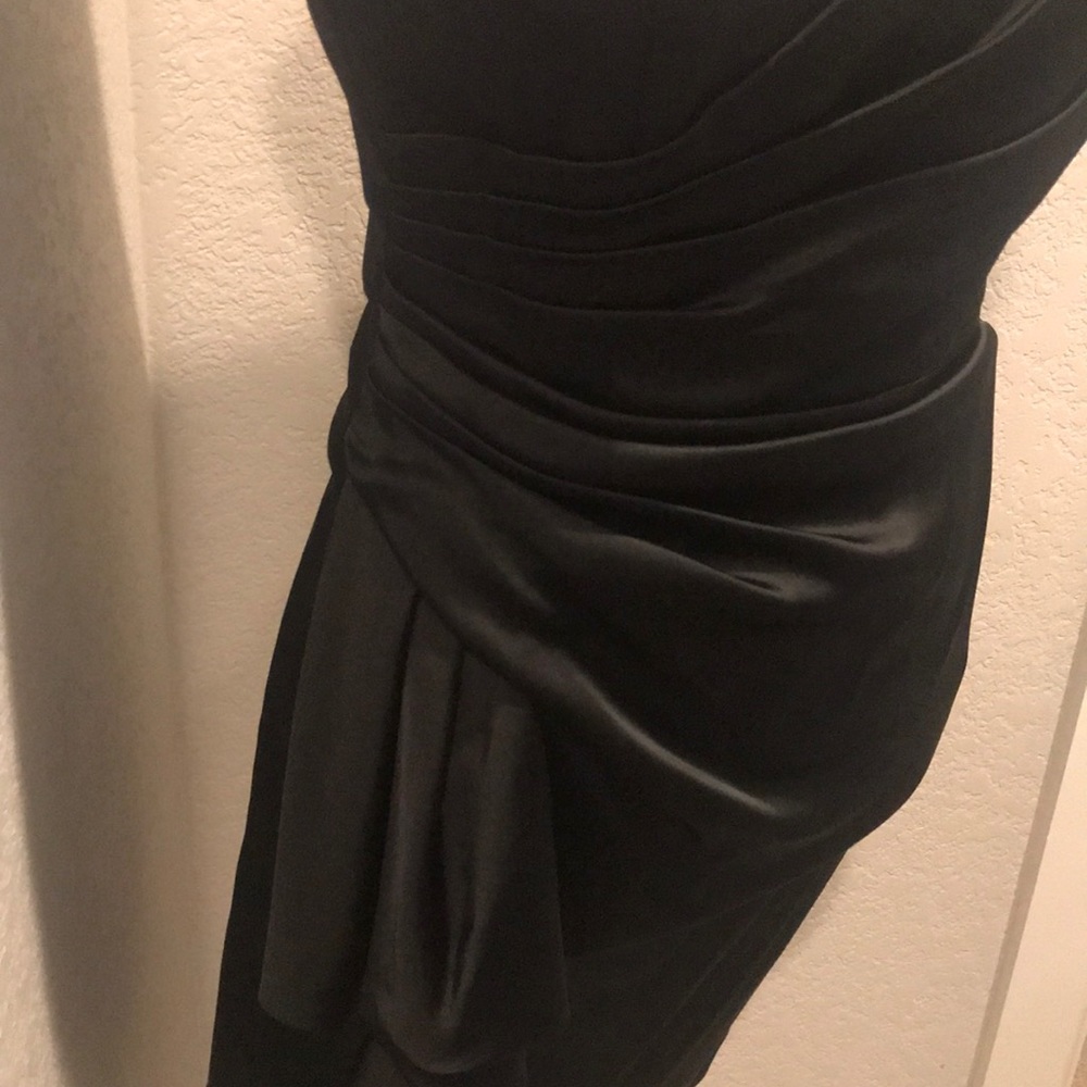 White House / Black Market like new black dress - Picture 4 of 6